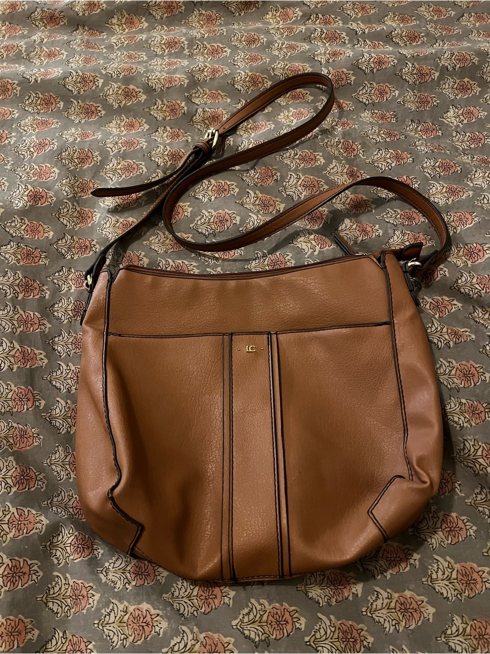 Liz Claiborne Tan Brown Leather-Look Shoulder Bag